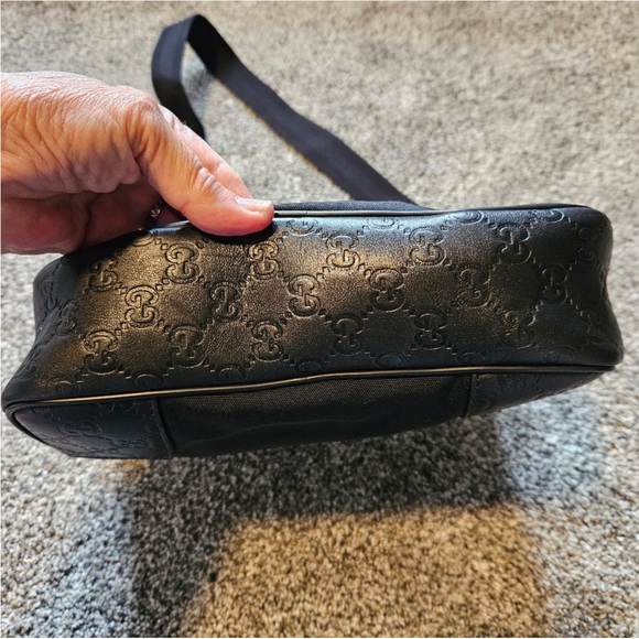 Authentic EUC GUCCI Guccissima Nylon GG Web Black Messenger - Picture 9 of 13